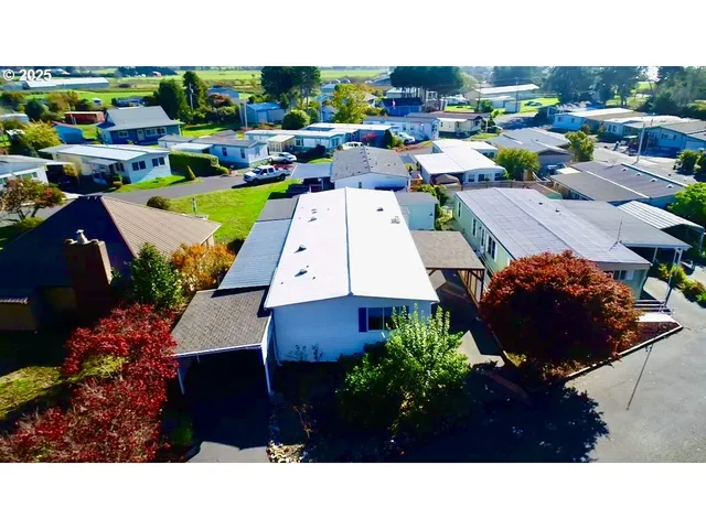 $219,000 | 15505 Oceanview Drive, Unit 47, Brookings, OR 97415