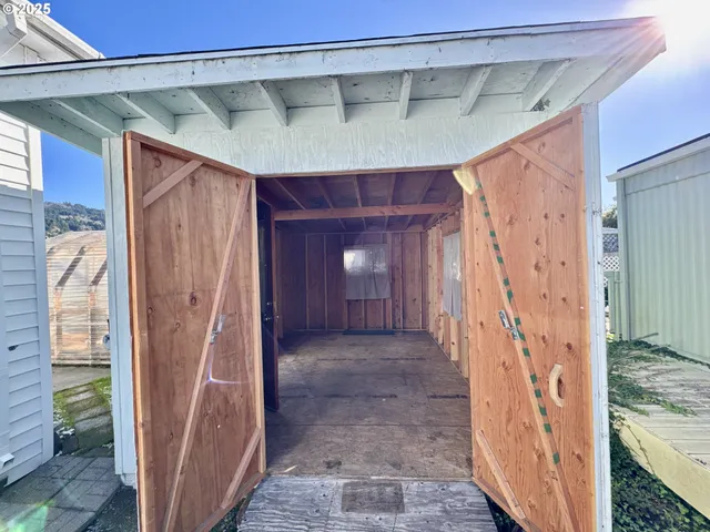 $219,000 | 15505 Oceanview Drive, Unit 47, Brookings, OR 97415