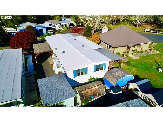 $219,000 | 15505 Oceanview Drive, Unit 47, Brookings, OR 97415