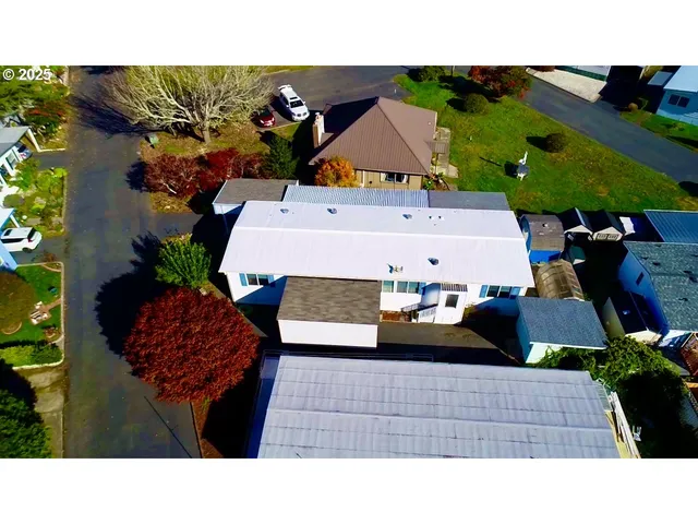 $219,000 | 15505 Oceanview Drive, Unit 47, Brookings, OR 97415