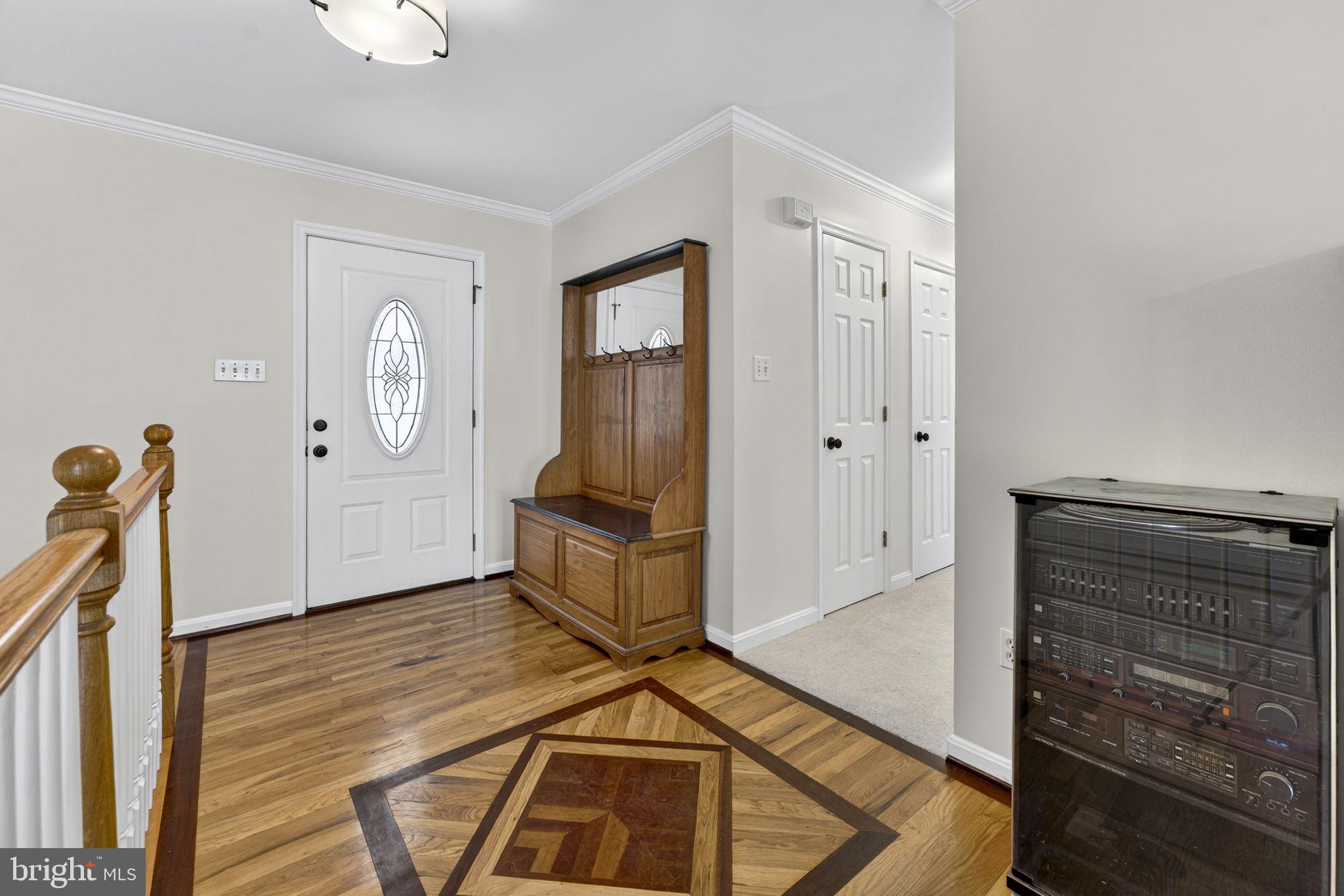 584 South Poes Road Amissville, VA 20106 - Photo 24 of 82 a view of a livingroom with wooden floor and furniture