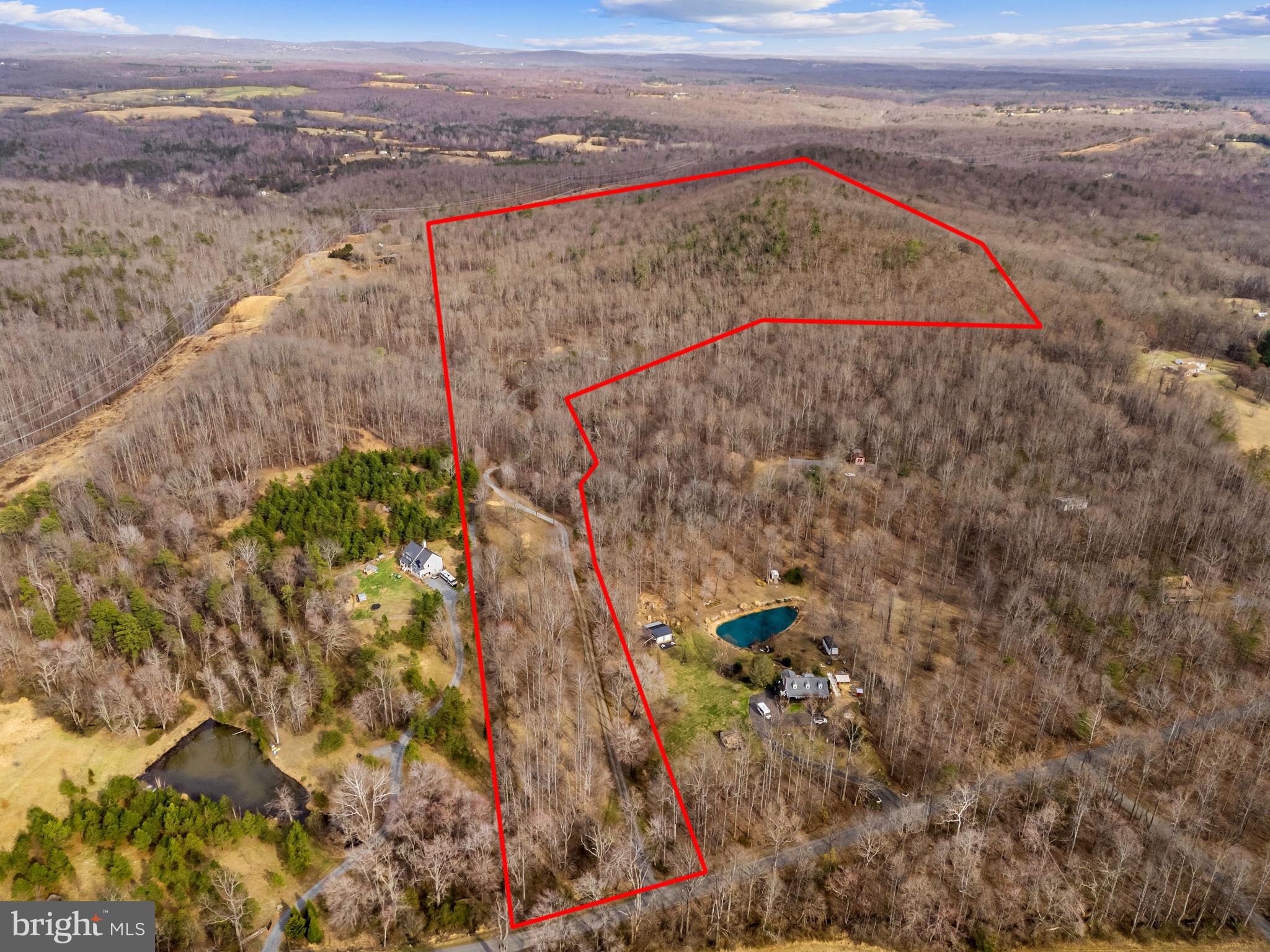 584 South Poes Road Amissville, VA 20106 - Photo 3 of 82