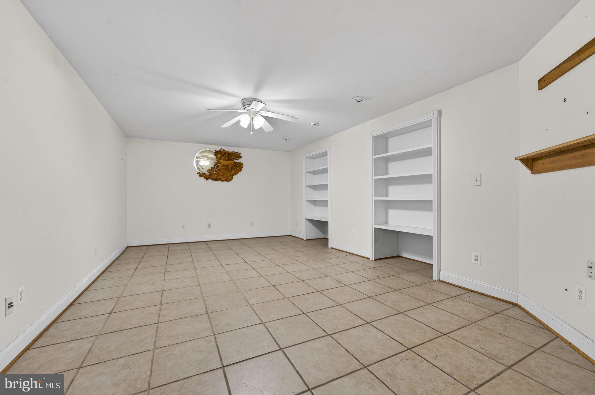 584 South Poes Road Amissville, VA 20106 - Photo 56 of 82 a view of an empty room