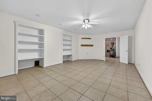 $1,247,700 | 584 South Poes Road, Amissville, VA 20106