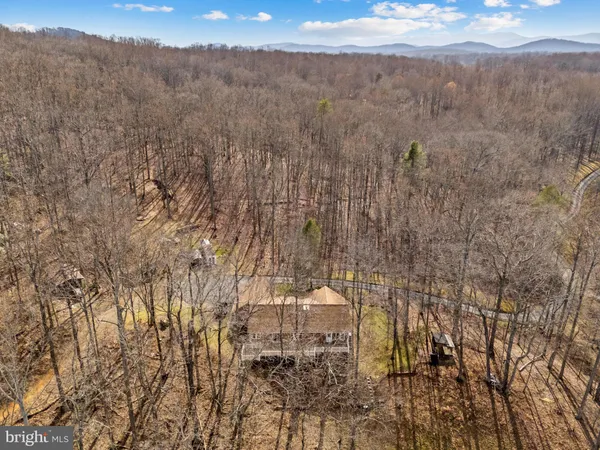 $1,247,700 | 584 South Poes Road, Amissville, VA 20106