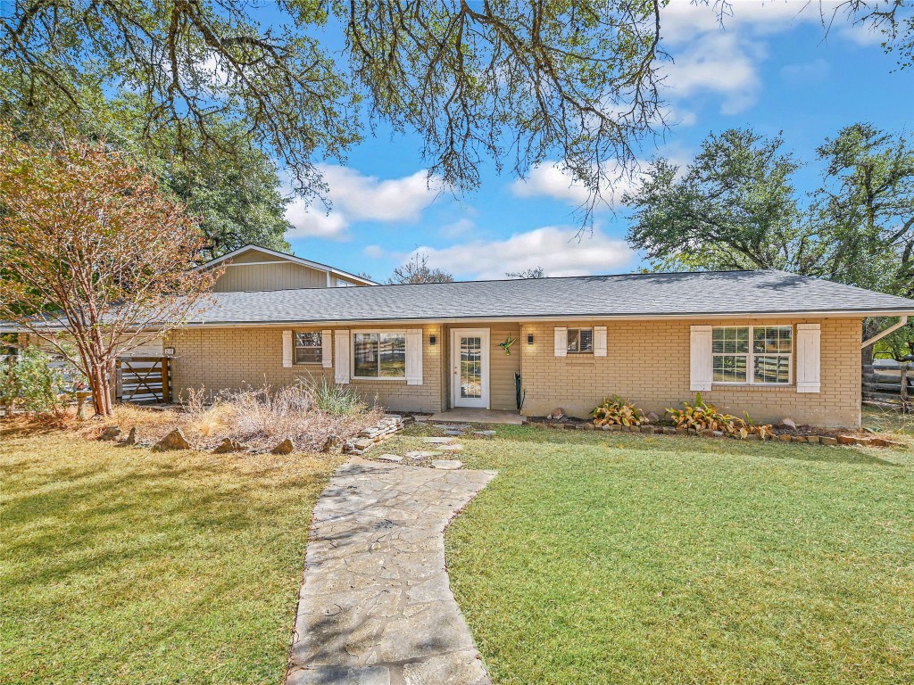 208 Leveritts Loop Wimberley, TX 78676 - Photo 1 of 1