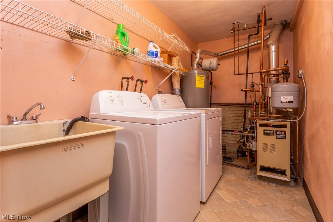14313 Quarry Road Oberlin, OH 44074 - Photo 19 of 26 Laundry Room
