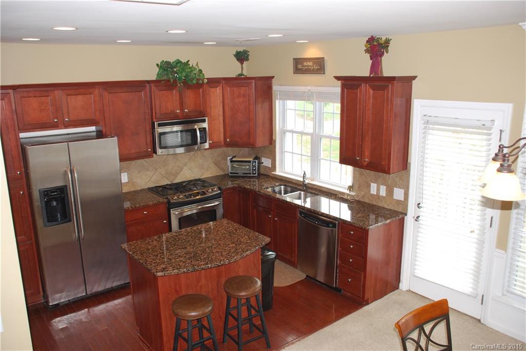 587 6th Baxter Crossing, Unit 4 Fort Mill, SC 29708 - Photo 9 of 21