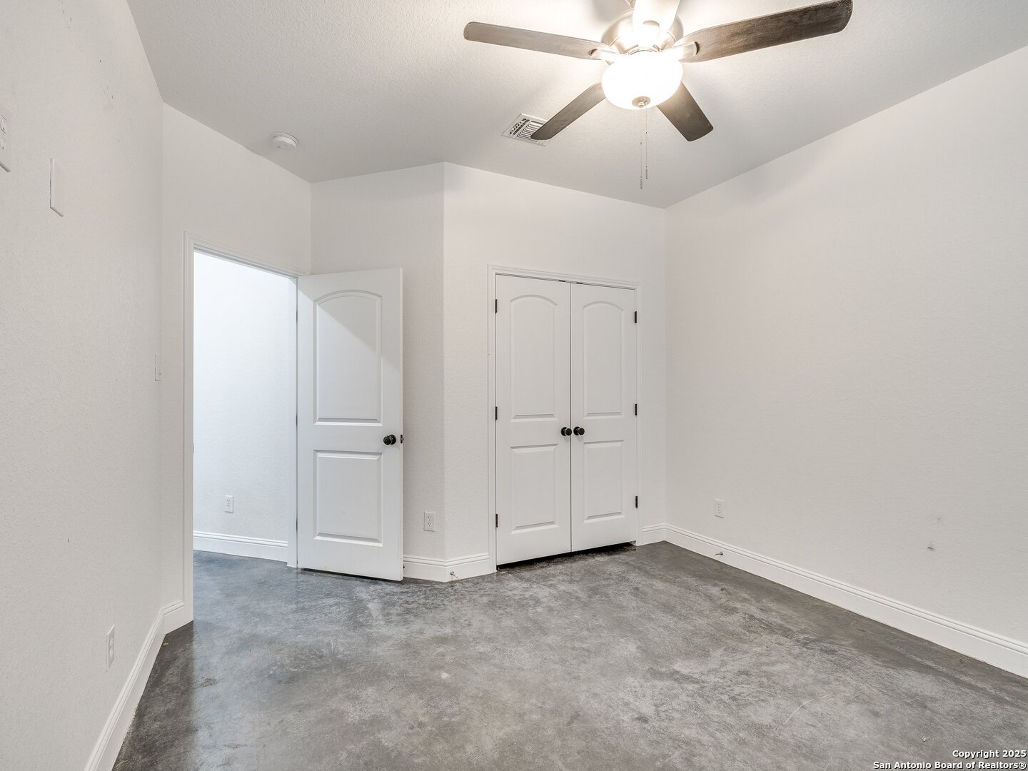 656 Fawn Drive Spring Branch, TX 78070 - Photo 17 of 42