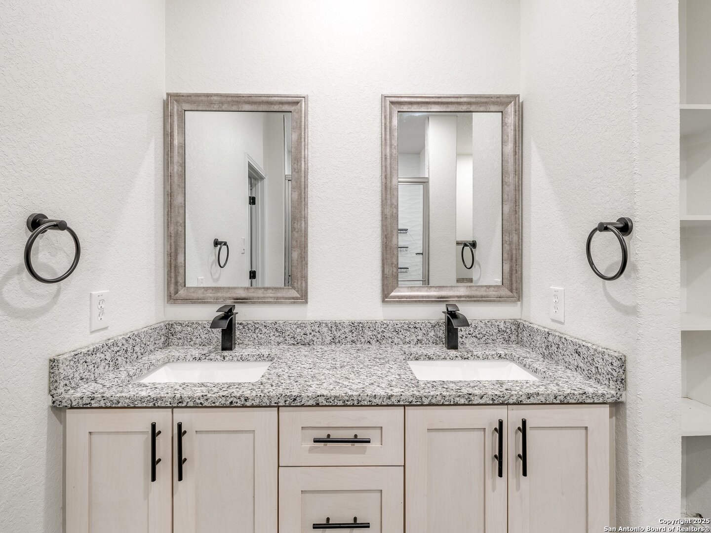 656 Fawn Drive Spring Branch, TX 78070 - Photo 27 of 42