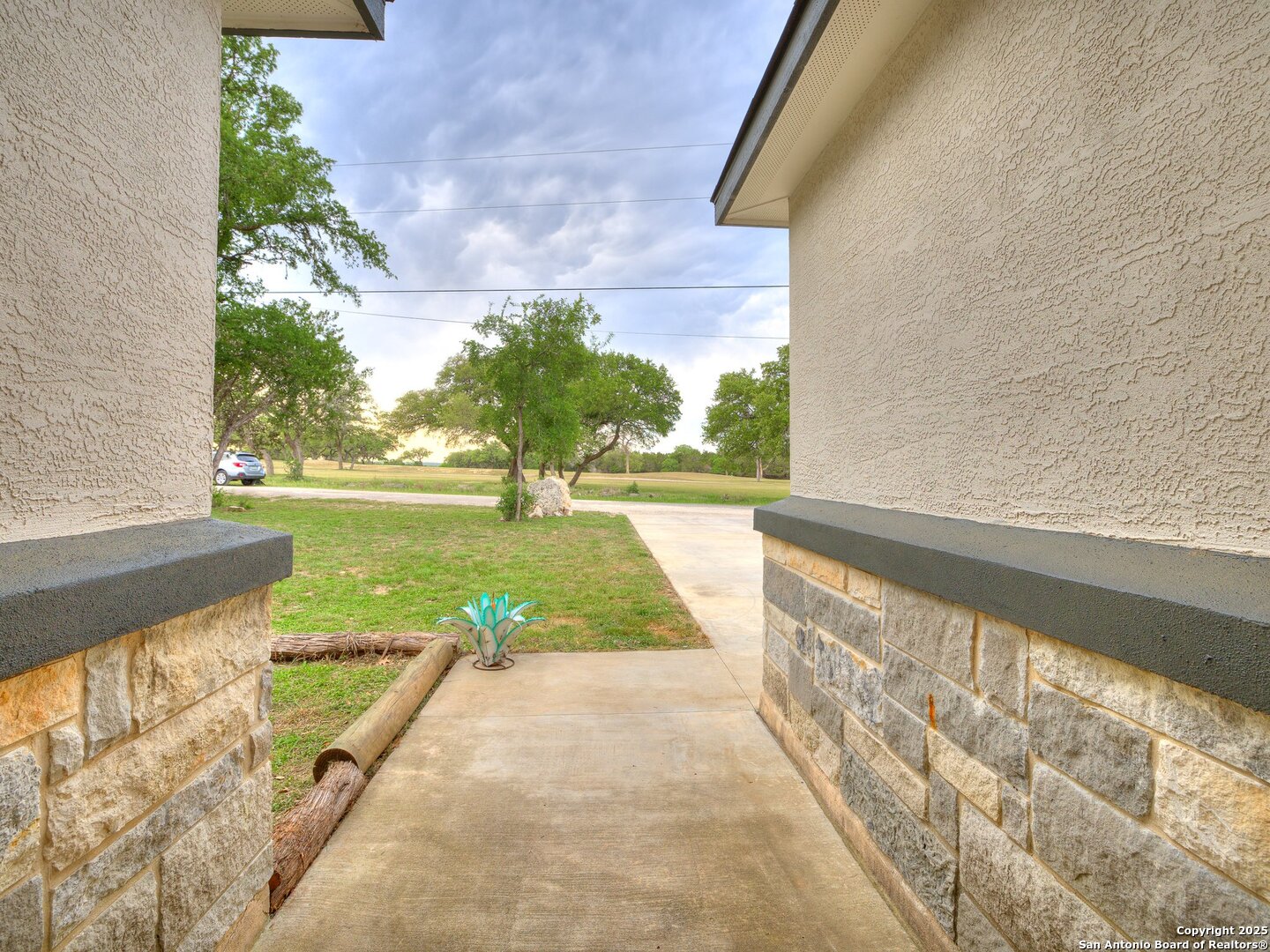 656 Fawn Drive Spring Branch, TX 78070 - Photo 9 of 42
