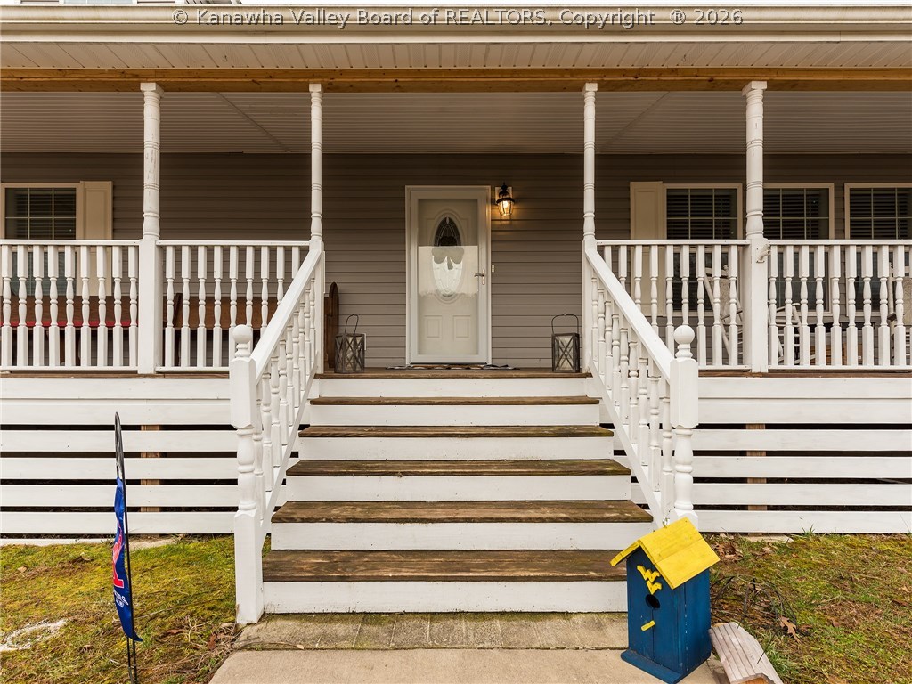 64 Washington Street Elkview, WV 25071 - Photo 3 of 20 Gallery Image 3
