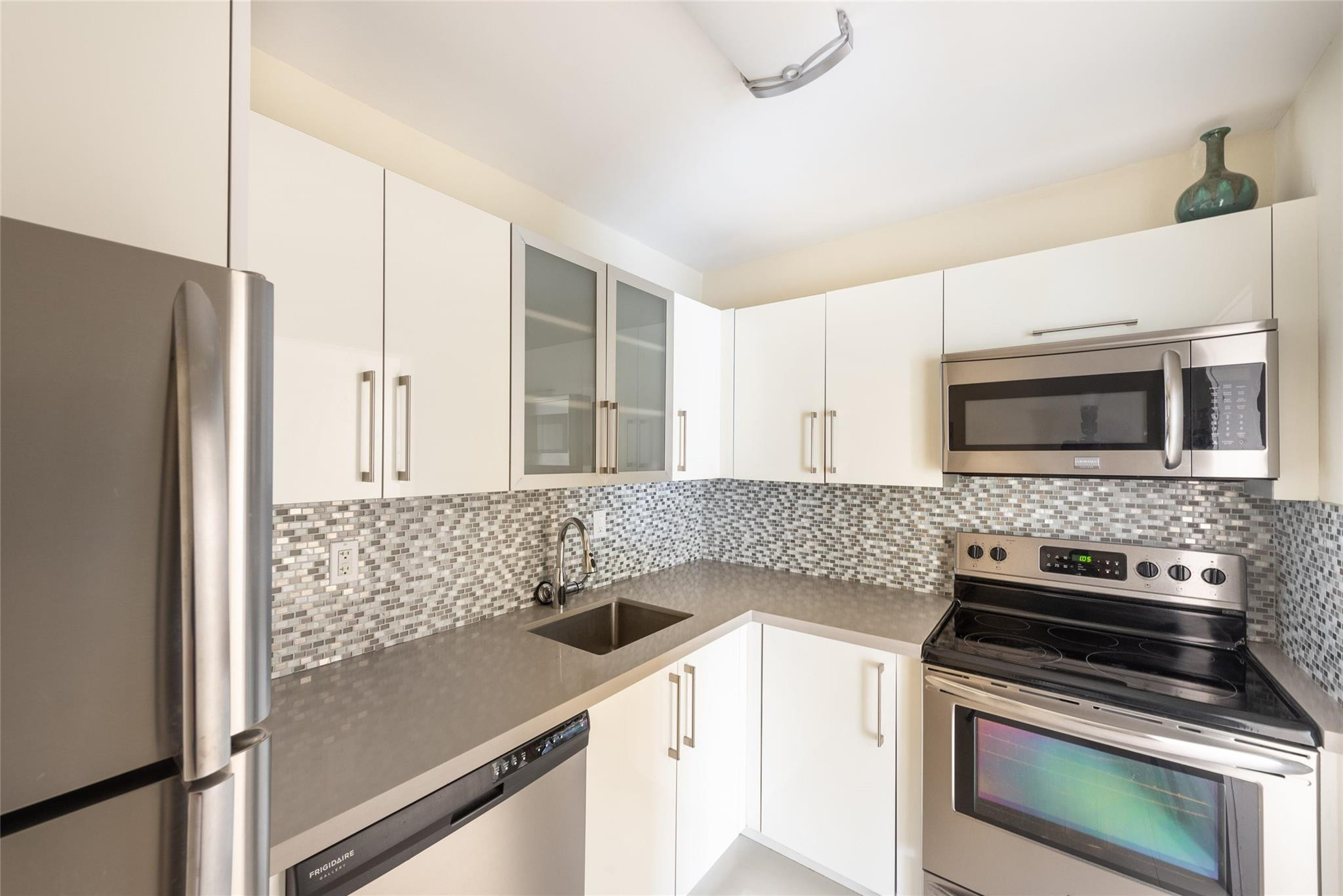 7925 Southwest 104th Street, Unit 203E Miami, FL 33156 - Photo 7 of 23 Photo 7