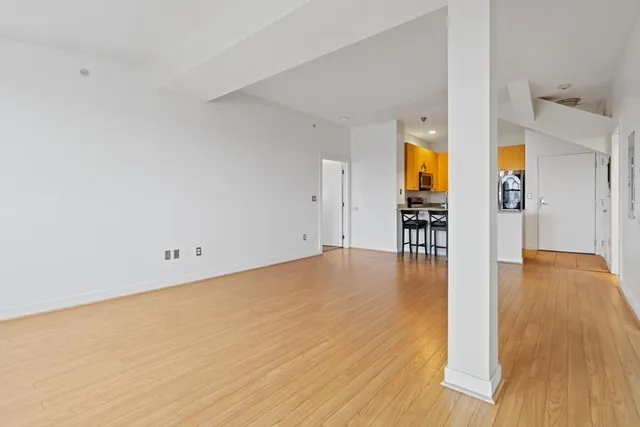 $3,100 | 72 Ashland Street, Unit 407, Malden, MA 02148