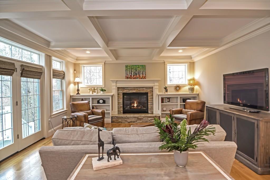 24 Erik Road Medfield, MA 02052 - Photo 9 of 40 Gallery Image 9