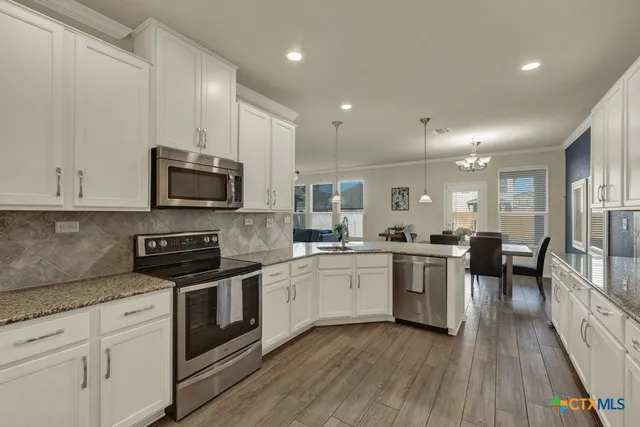 $299,999 | 2095 Shire Meadows, New Braunfels, TX 78130