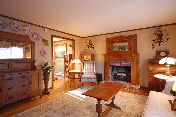 184 Beaman Road Sterling, MA 01564 - Photo 11 of 30