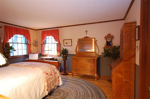 184 Beaman Road Sterling, MA 01564 - Photo 14 of 30