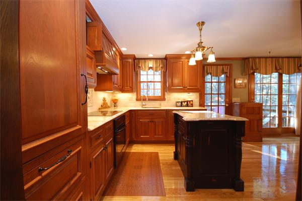 184 Beaman Road Sterling, MA 01564 - Photo 4 of 30