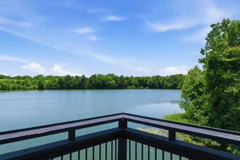 $1,025,000 | 2009 Ellsworth Lane, Arrington, TN 37014