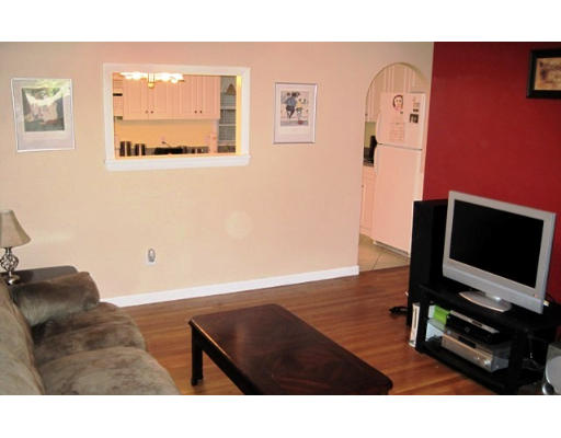 77 Gates Lane Worcester, MA 01603 - Photo 9 of 24 Gallery Image 9
