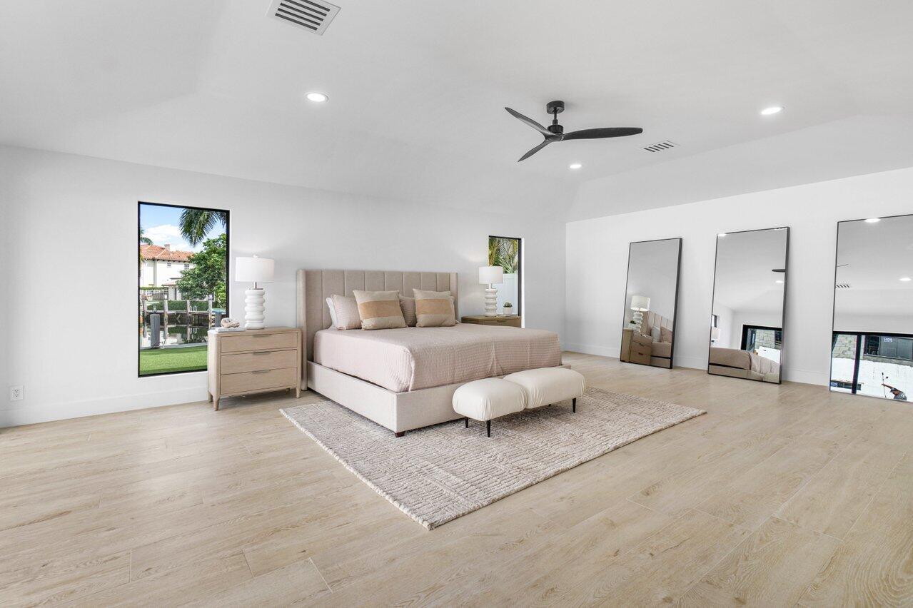5201 Northeast 30th Terrace Lighthouse Point, FL 33064 - Photo 13 of 49 15