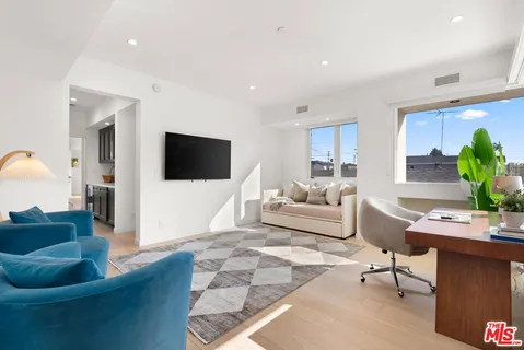 $3,899,000 | 3464 Greenwood Avenue, Los Angeles, CA 90066