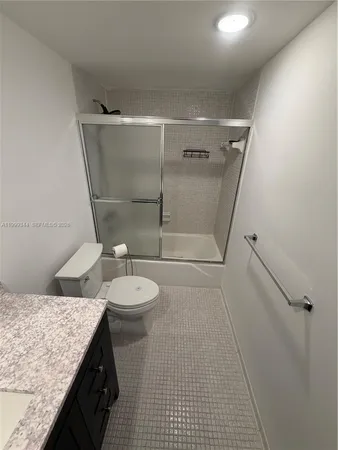 $2,300 | 19380 Collins Avenue, Unit 1523, Sunny Isles Beach, FL 33160