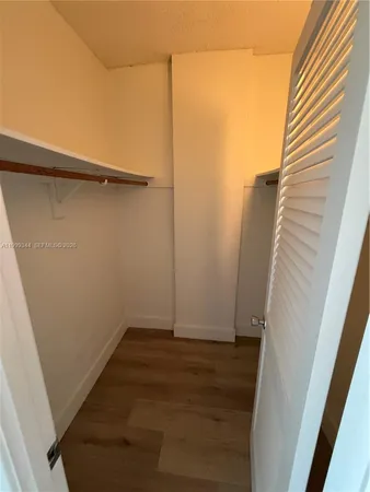 $2,300 | 19380 Collins Avenue, Unit 1523, Sunny Isles Beach, FL 33160