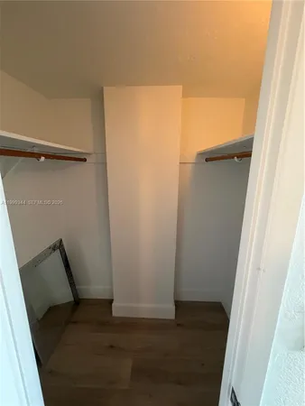 $2,300 | 19380 Collins Avenue, Unit 1523, Sunny Isles Beach, FL 33160