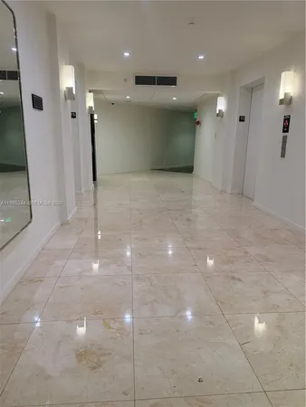 $2,300 | 19380 Collins Avenue, Unit 1523, Sunny Isles Beach, FL 33160