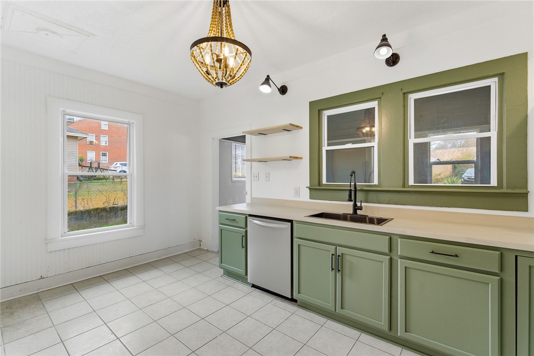 404 South Gossett Street Anderson, SC 29624 - Photo 20 of 50 Upgraded kitchen with sturdy tiling