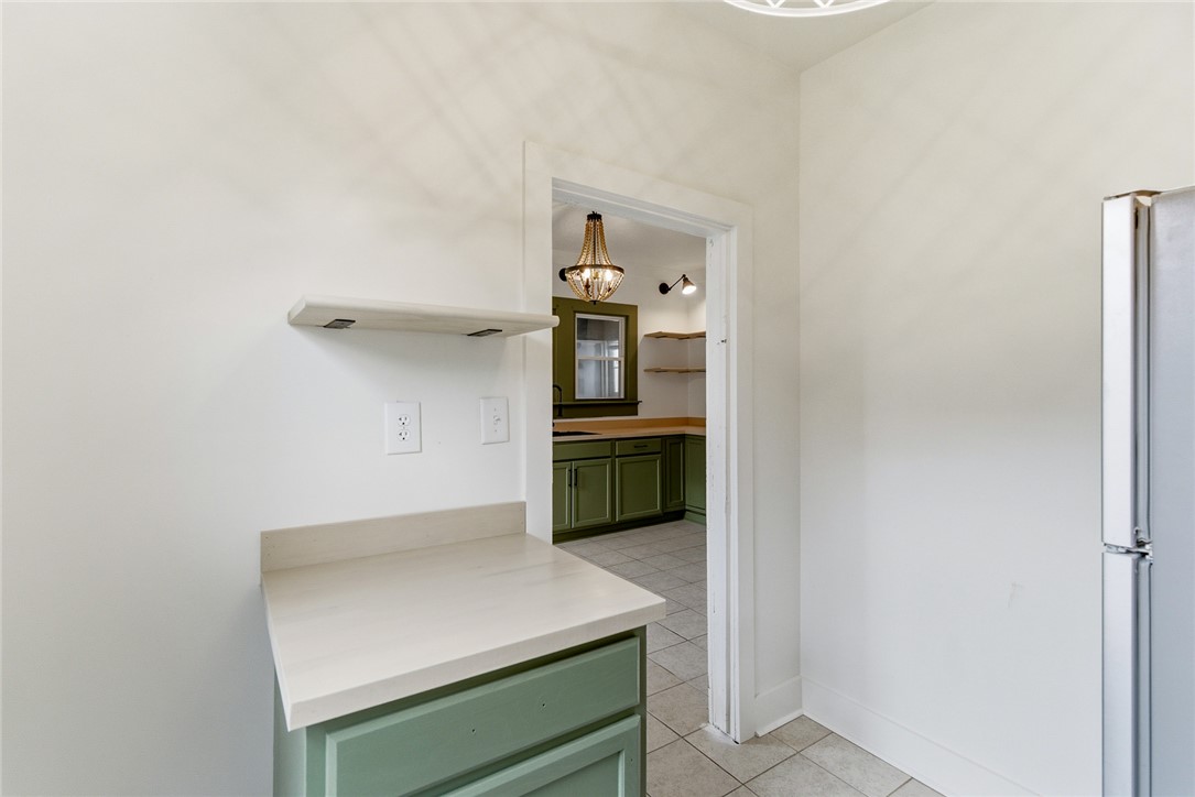 404 South Gossett Street Anderson, SC 29624 - Photo 23 of 50 Butler's pantry toward kitchen