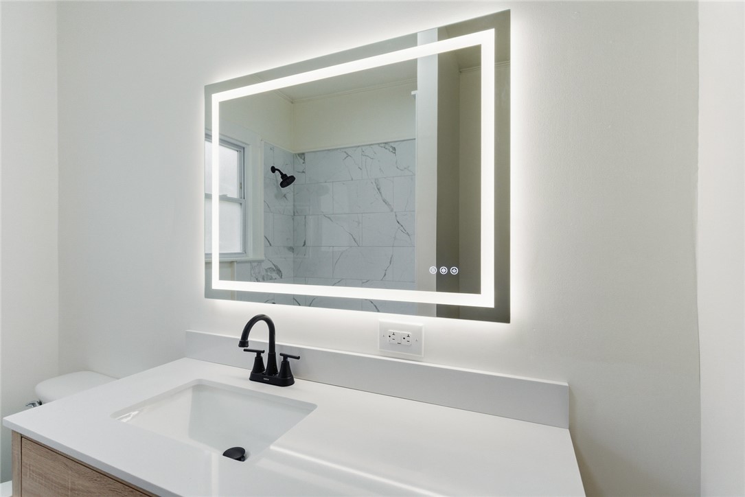 404 South Gossett Street Anderson, SC 29624 - Photo 32 of 50 Smart mirror with anti-fog and graded lighting