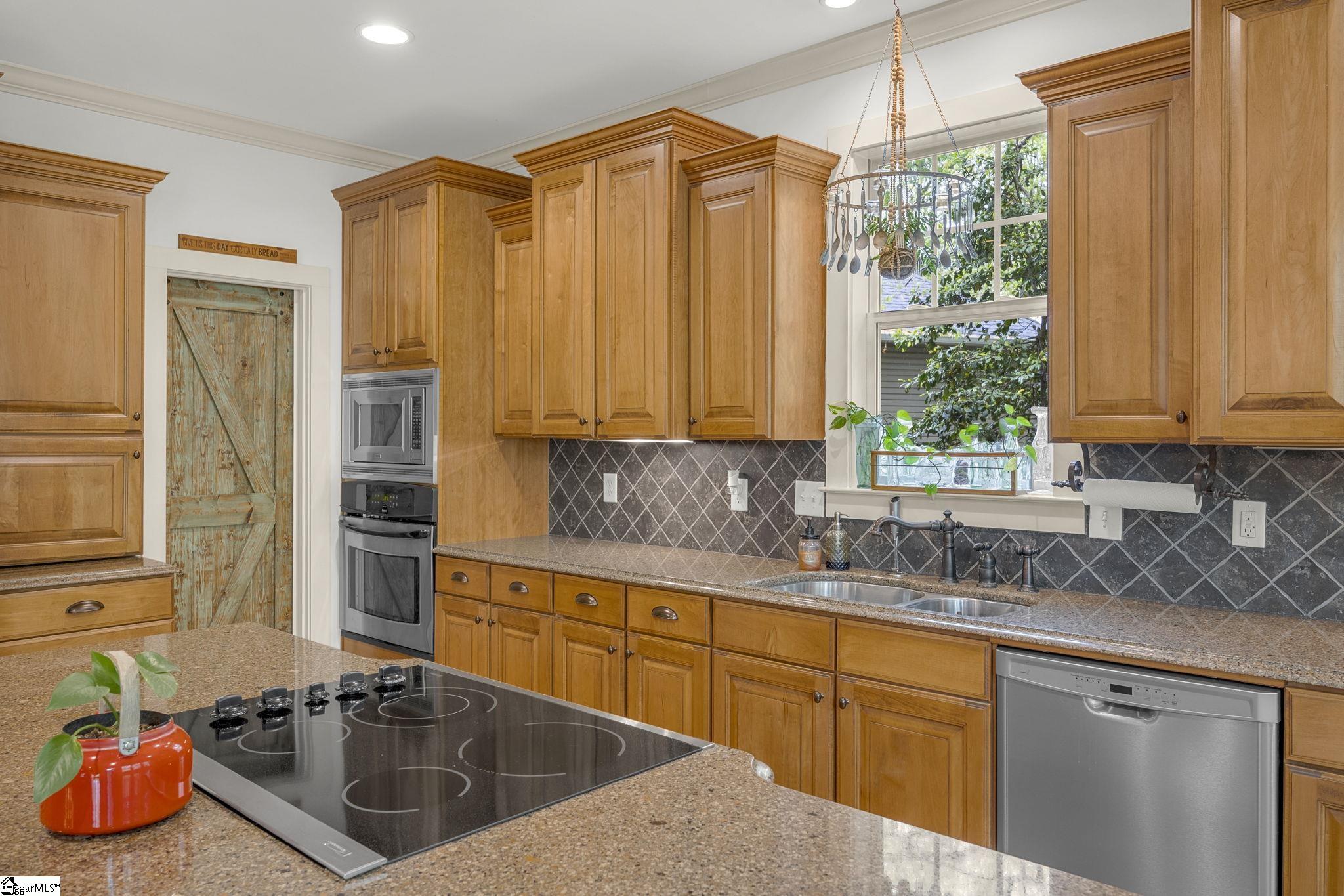 404 Netherland Lane Simpsonville, SC 29681 - Photo 12 of 50