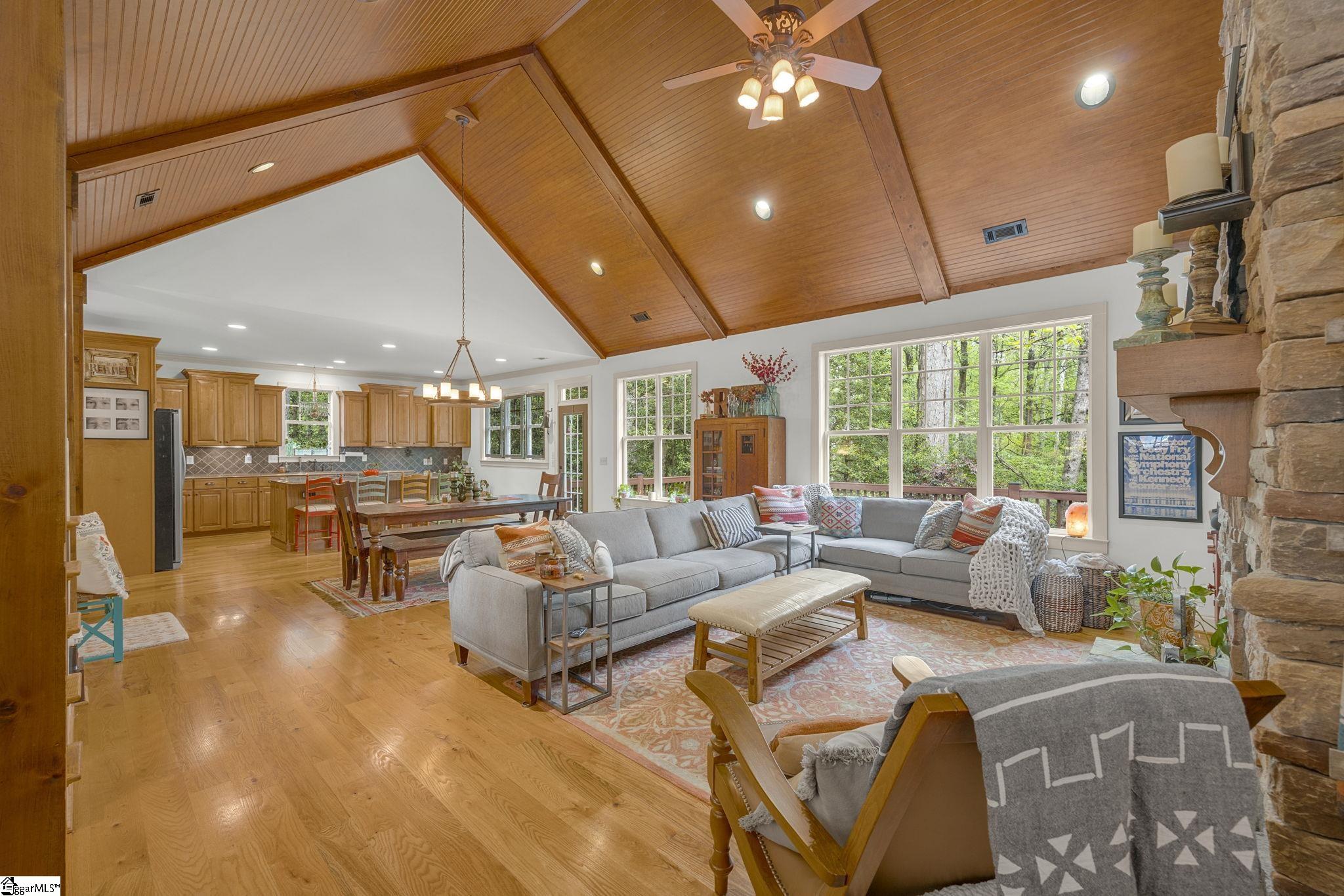 404 Netherland Lane Simpsonville, SC 29681 - Photo 5 of 50