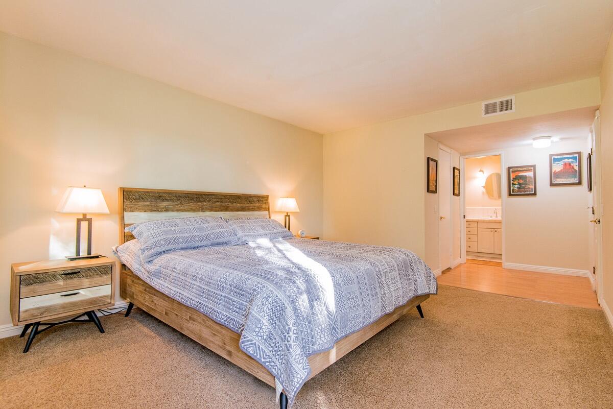 6488 Cavalleri Road, Unit 56 Malibu, CA 90265 - Photo 13 of 28 020224_Cavalleri_Rd_JAS-0302_LowRes