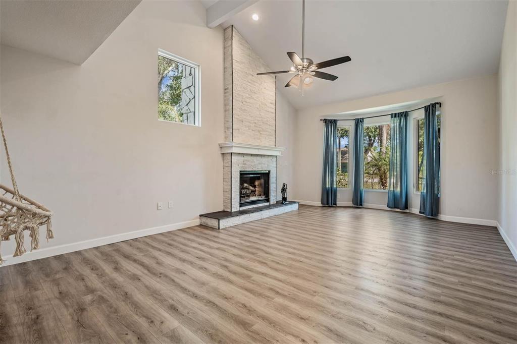 3304 Moran Road Tampa, FL 33618 - Photo 7 of 49 Gallery Image 7