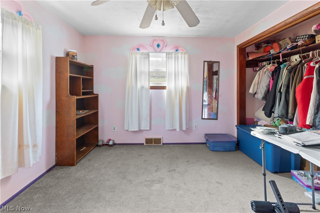 337 Greenbrier Road Weirton, WV 26062 - Photo 13 of 28 Gallery Image 13