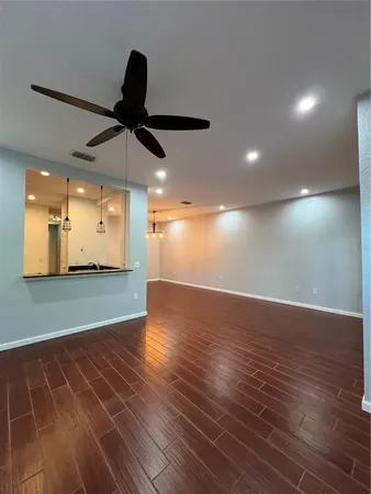 $2,250 | 8210 Down Royal Road, Tampa, FL 33610