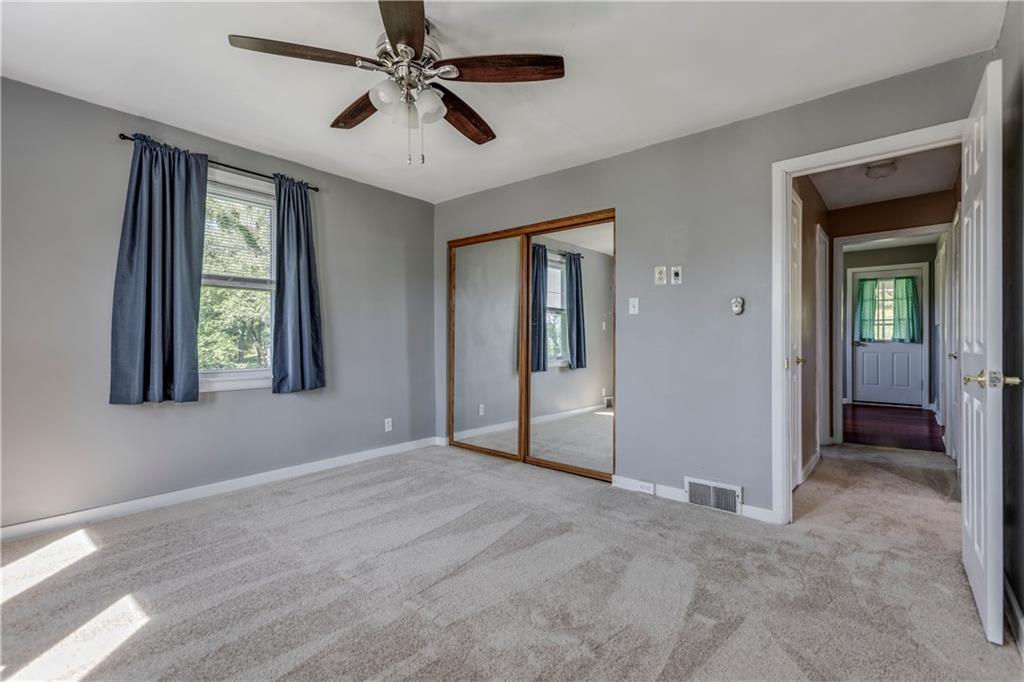 2776 Beaver Grade Road Coraopolis, PA 15108 - Photo 15 of 25 Gallery Image 15