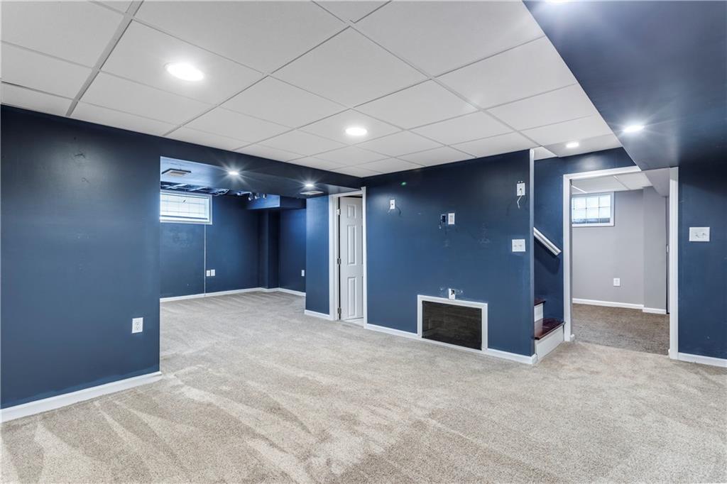 2776 Beaver Grade Road Coraopolis, PA 15108 - Photo 21 of 25 Gallery Image 21
