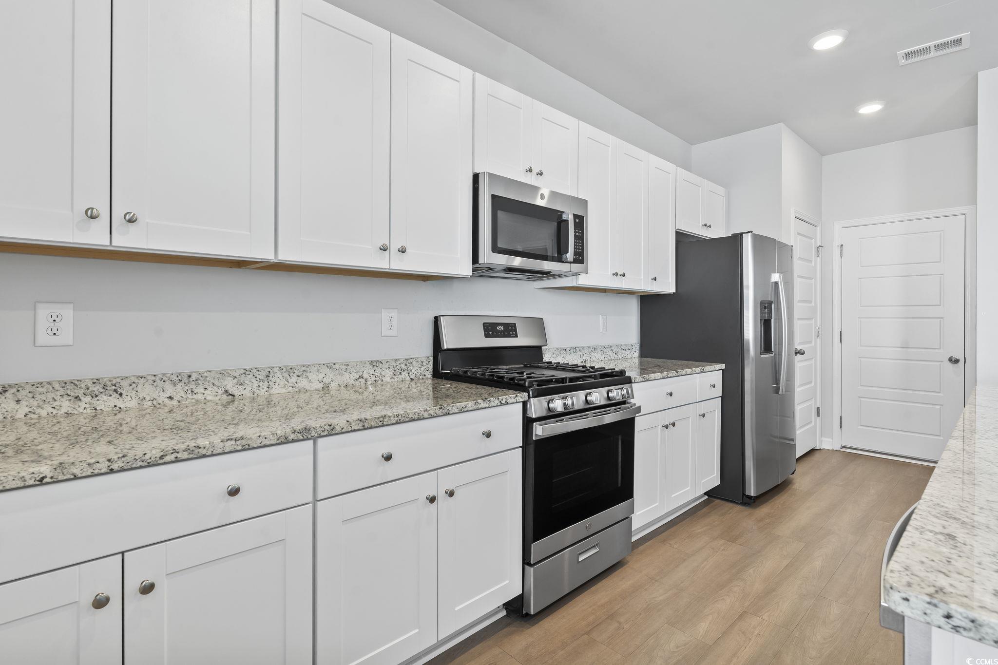 78 South Reindeer Road Surfside Beach, SC 29575 - Photo 12 of 38