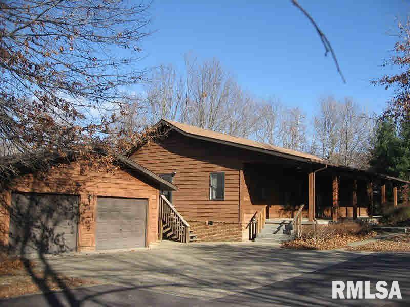 782 Crowell Road Carbondale, IL 62902 - Photo 1 of 22 Gallery Image 1