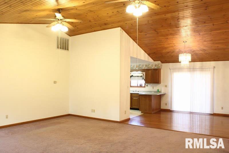 782 Crowell Road Carbondale, IL 62902 - Photo 7 of 22 Gallery Image 7