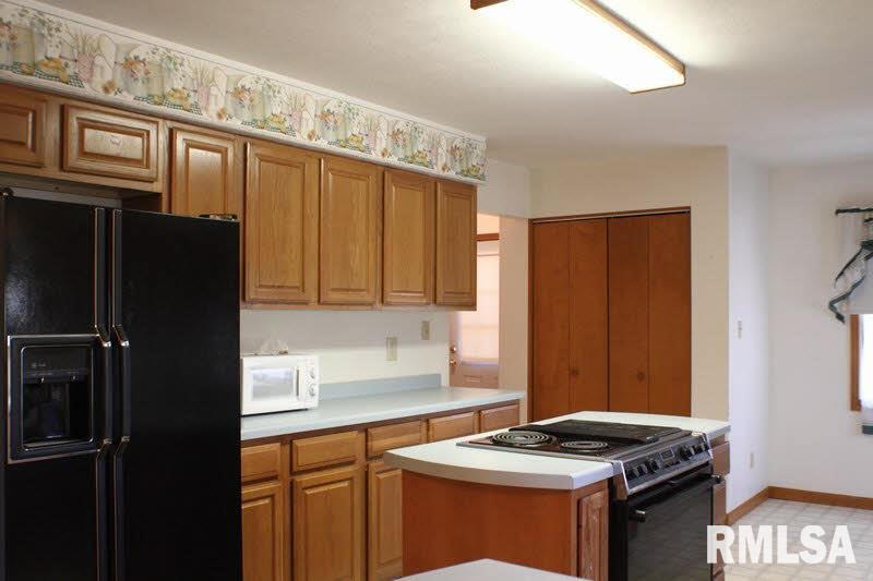 782 Crowell Road Carbondale, IL 62902 - Photo 9 of 22 Gallery Image 9
