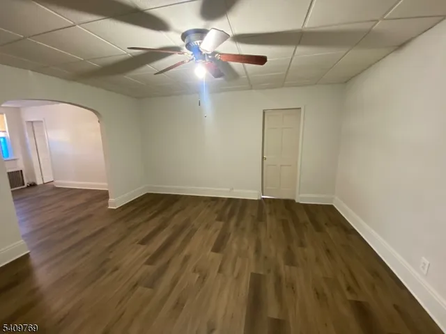 $2,300 | 310 Centre Street, Elizabeth, NJ 07202