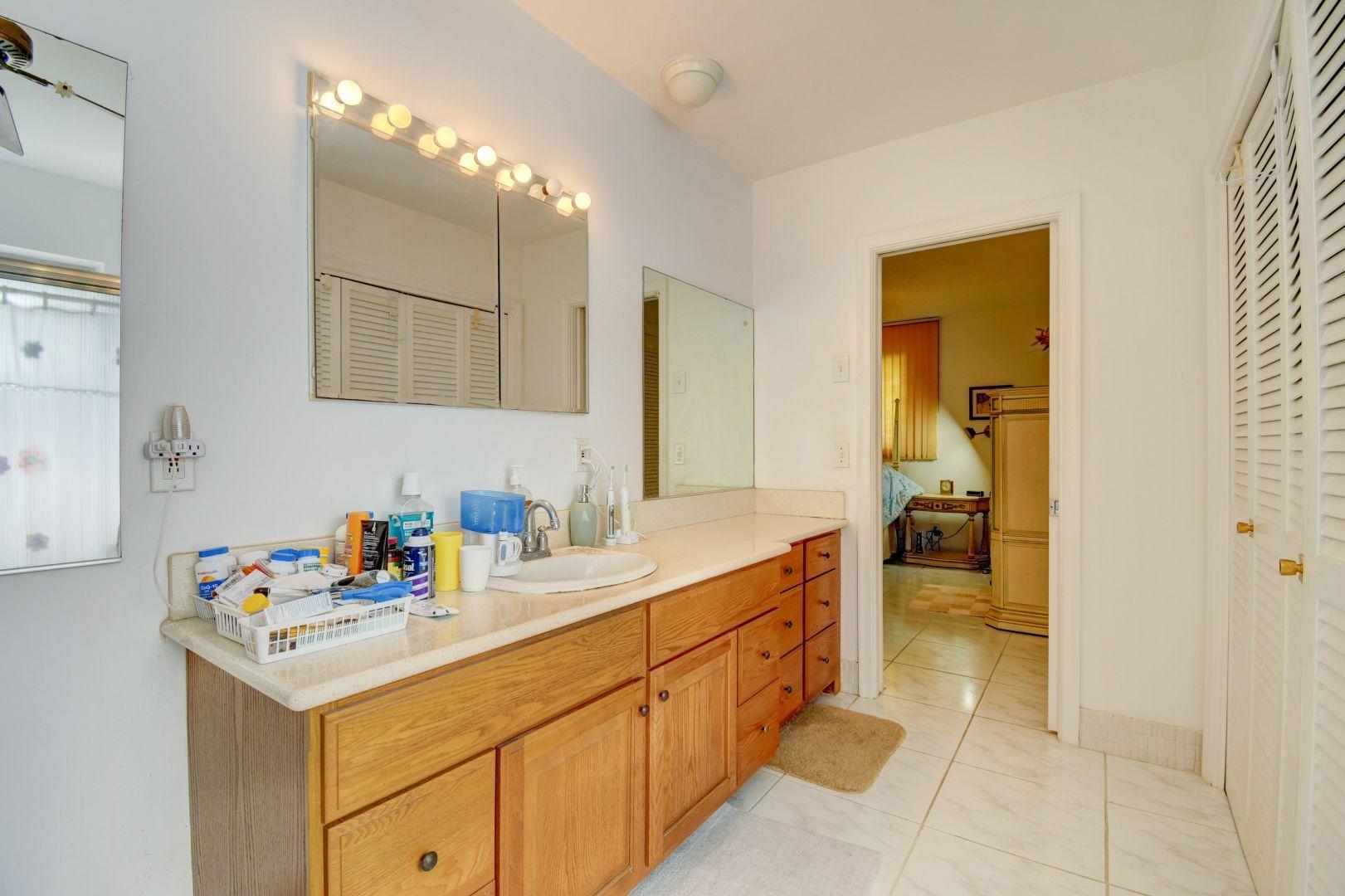800 West Camino Real Boca Raton, FL 33486 - Photo 20 of 29 40_dsc_5123_4_5_6_7