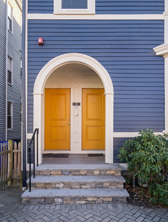 9-11 Boynton Street, Unit 2 Boston, MA 02130 - Photo 28 of 30 a front view of a house
