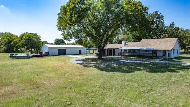 $399,000 | 2300 Conveyor Drive, Joshua, TX 76058